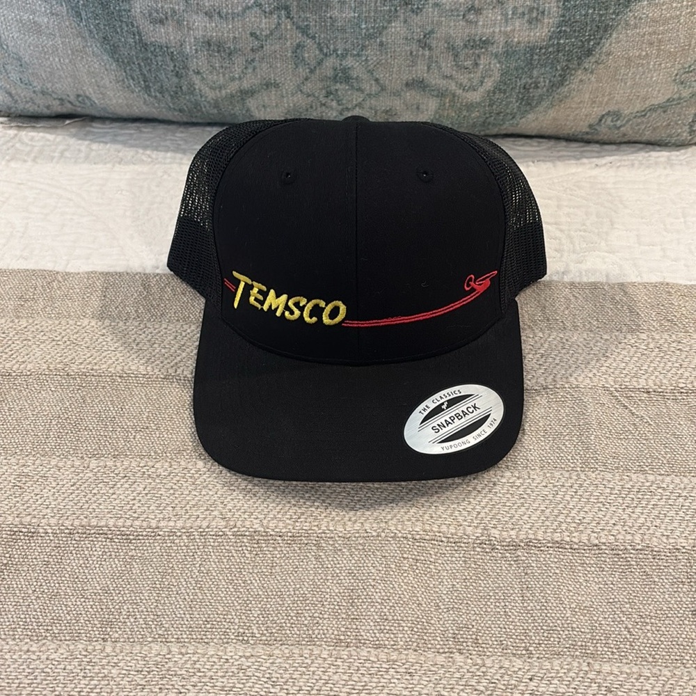 Temscoβ Trucker Hat